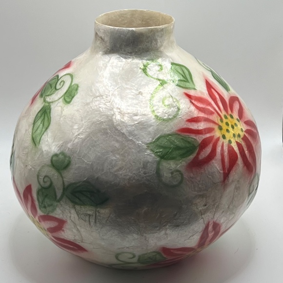 Handcrafted CAPIZ VASE Floral Philippines Red Green Yellow White Shimmery Lovely - Picture 6 of 8